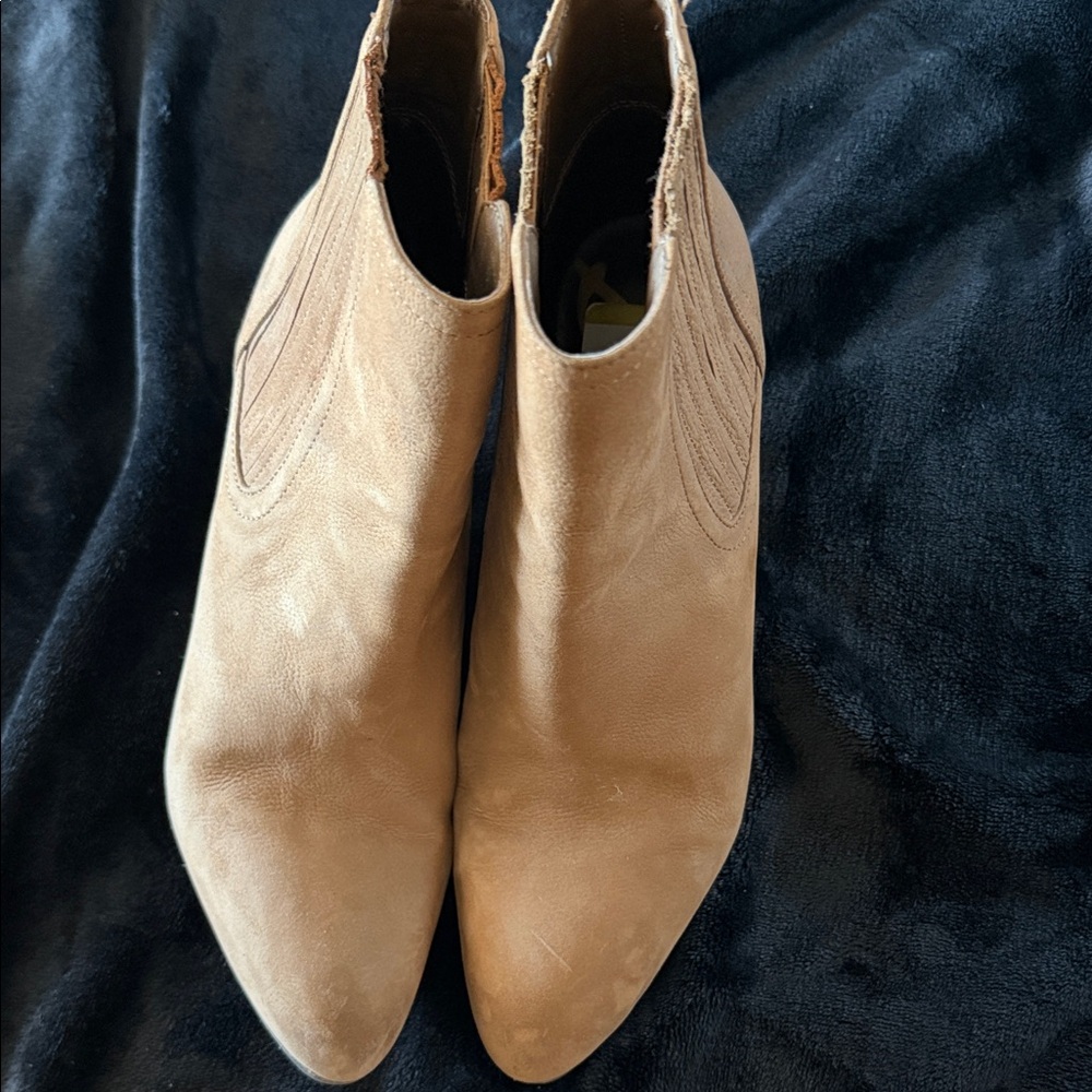 Sam Edelman Tan Suede Pointed Toe Ankle Booties